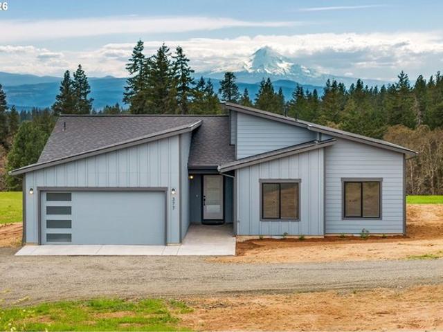 House for sale in Lyle, Washington