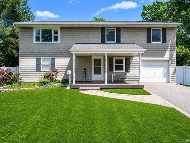 House for sale in Babylon, New York
