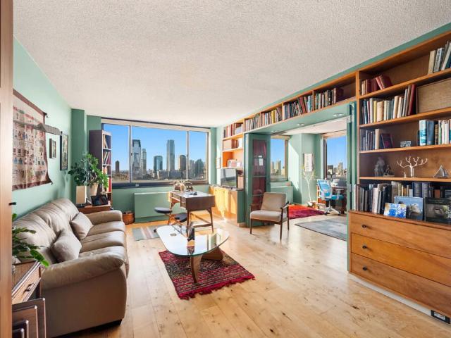 Condo for sale in Arverne, New York