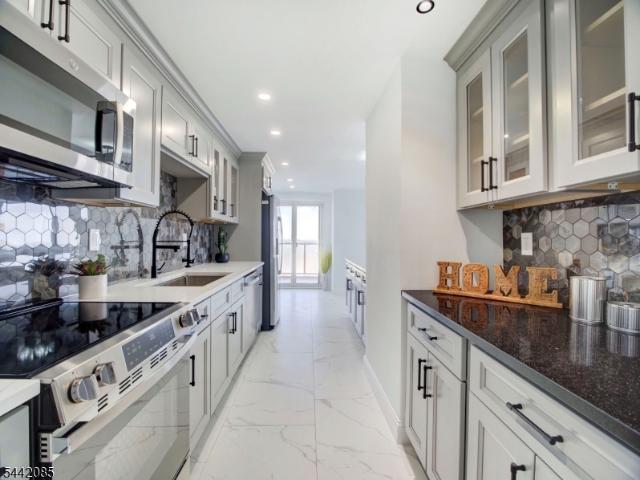 Condo for sale in East Orange, New Jersey