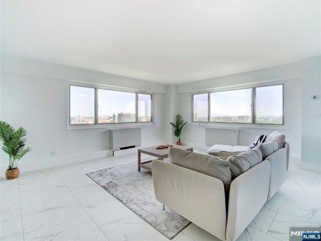 Condo for sale in East Orange, New Jersey