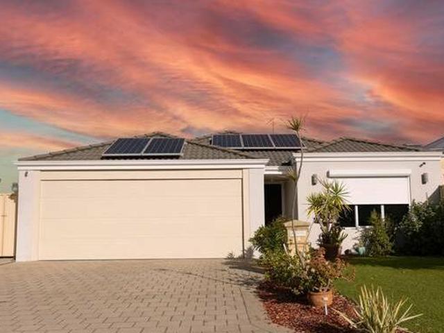 House for rent in Cockburn, Western Australia