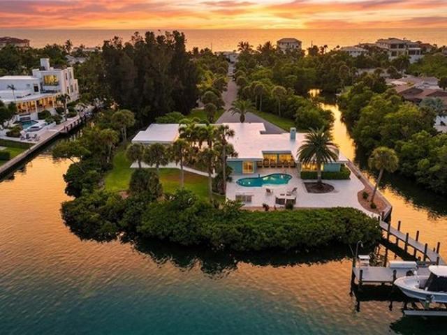 House for sale in Nokomis, Florida