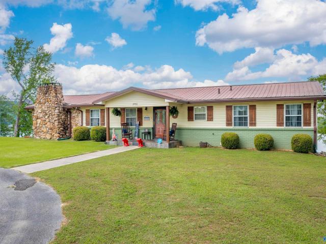 House for sale in Etowah, Alabama