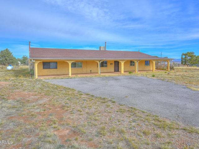 House for sale in Cochise, Arizona