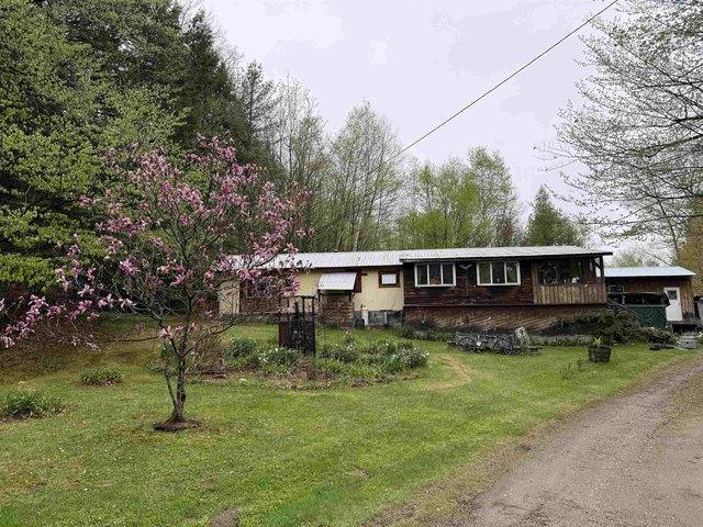 House for sale in Chester, Windsor County