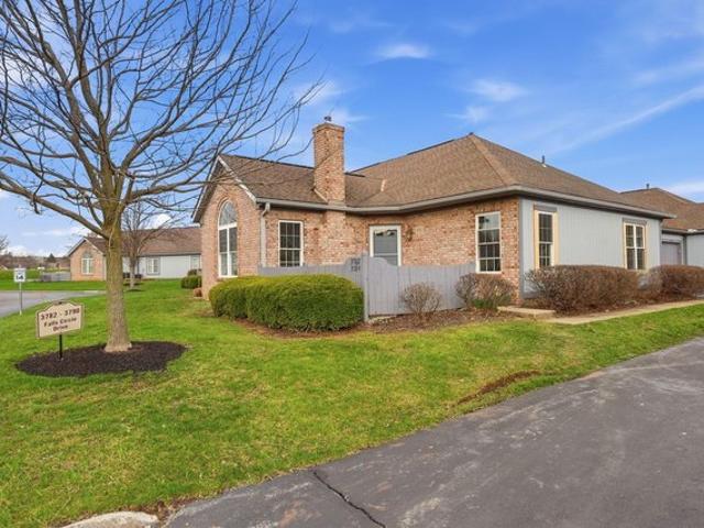 Condo for sale in Hilliard, Ohio