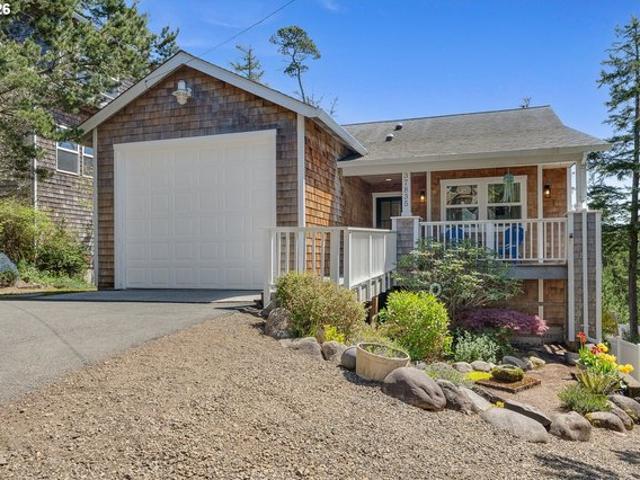 House for sale in Oregonia