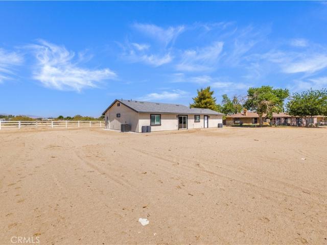 House for sale in Littlerock, California