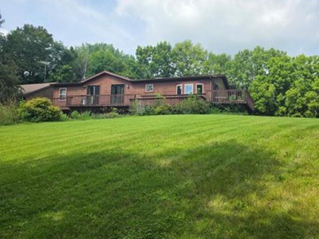 House for sale in Saint Peter, Minnesota