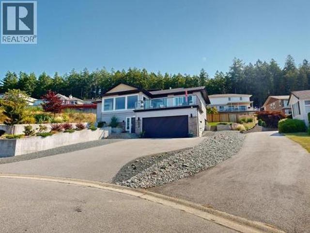 House for sale in Powell River, British Columbia