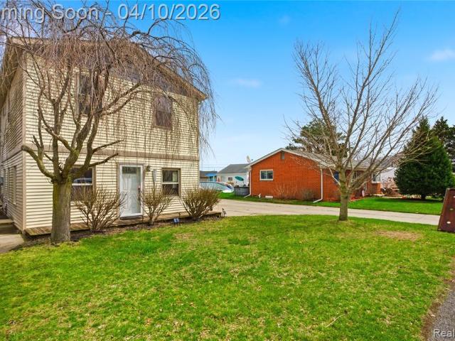 House for sale in Harrison Township, Michigan