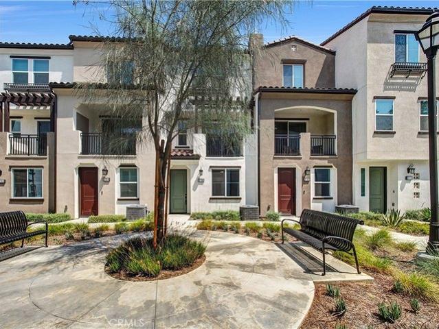 Townhouse for sale in La Verne, California