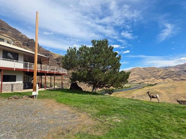 House for sale in Asotin, Asotin County