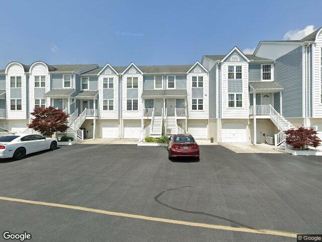 Condo for sale in Delaware