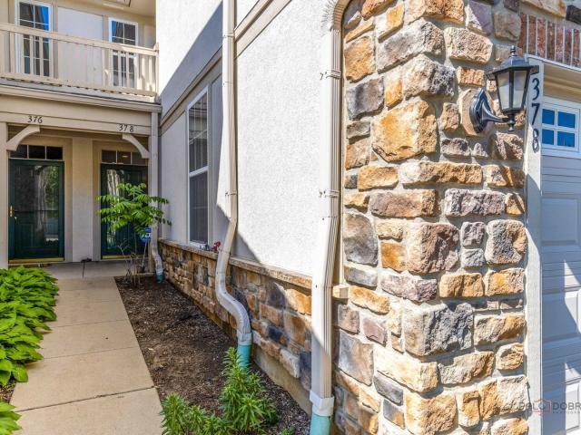 Townhouse for sale in Vernon Hills, Illinois