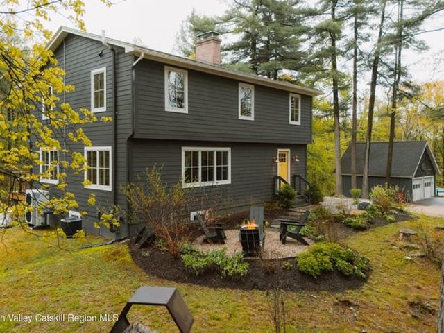 House for sale in Hyde Park, New York