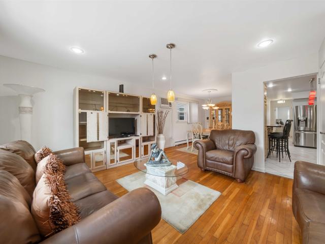 House for sale in Hudson, New Jersey