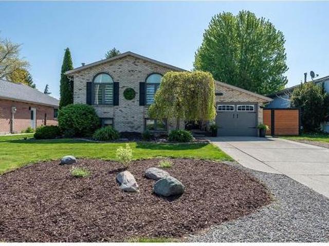 House for sale in St. Clair, Ontario