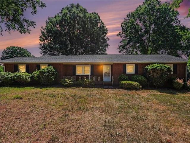 House for sale in Asheboro, North Carolina