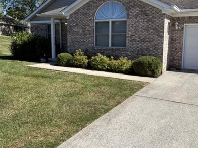 Condo for sale in Crawfordsville, Montgomery County