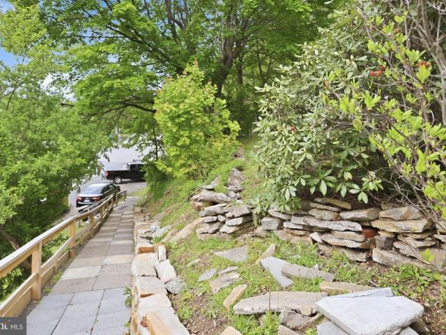 House for sale in Thomas, West Virginia