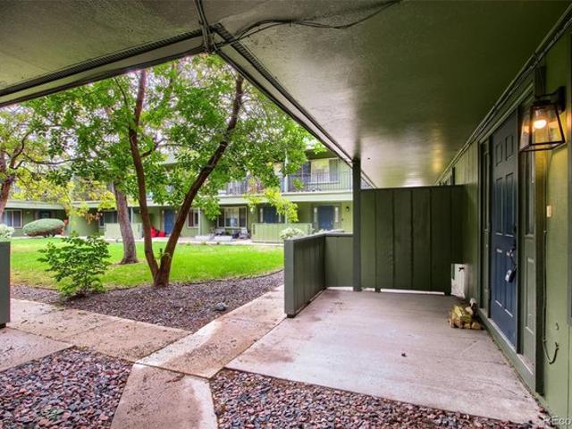 Condo for sale in Wheat Ridge, Colorado