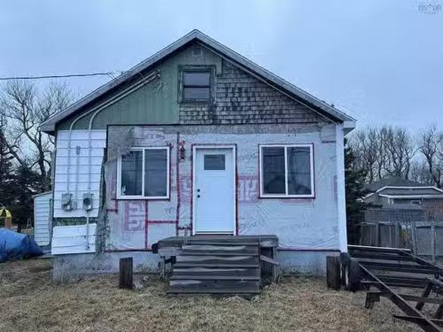 House for sale in New Waterford, Cape Breton County