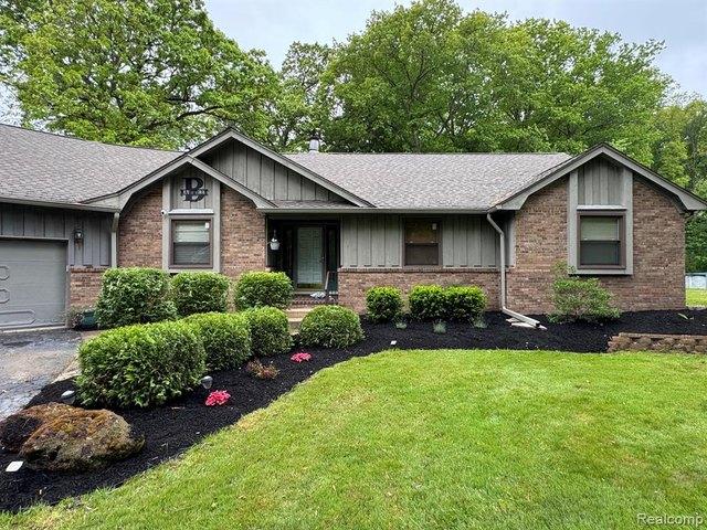 House for sale in Harrison Township, Michigan