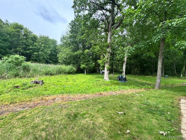 House for sale in Harrison Township, Michigan