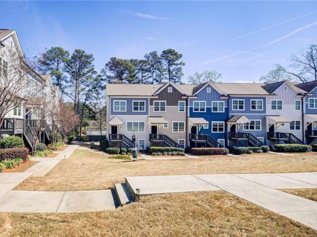 Townhouse for sale in Doraville, Georgia