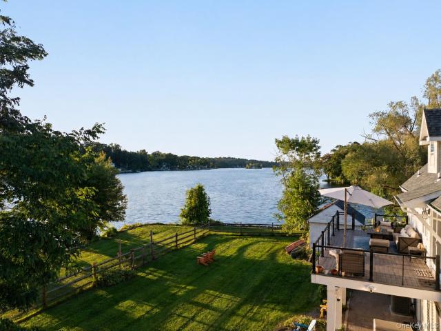 House for sale in Niverville, Town of Kinderhook