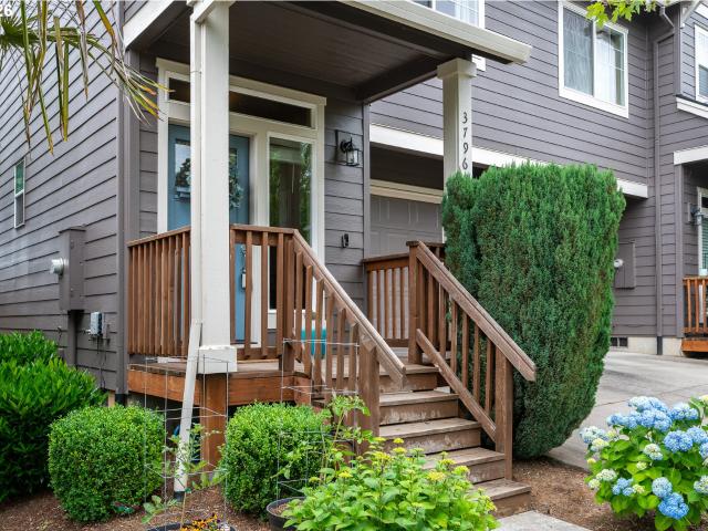 Townhouse for sale in Oregonia