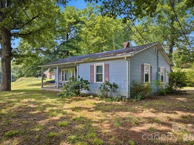 House for sale in Hudson, North Carolina