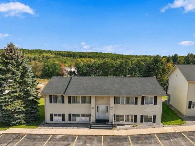 Condo for sale in Traverse City, Grand Traverse County