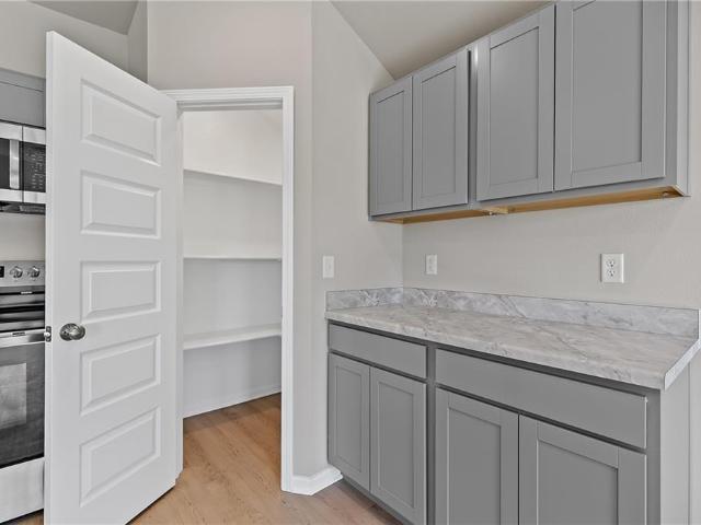 House for sale in Edgerton, Johnson County