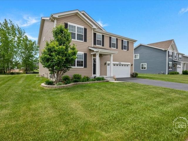 House for sale in Elgin, Illinois
