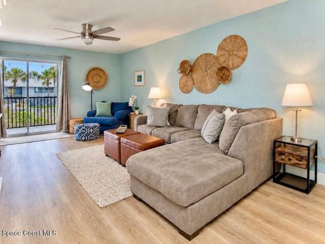 Condo for sale in Cocoa Beach, Brevard County