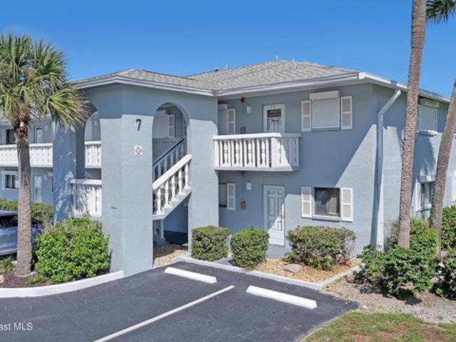 Condo for sale in Cocoa Beach, Brevard County