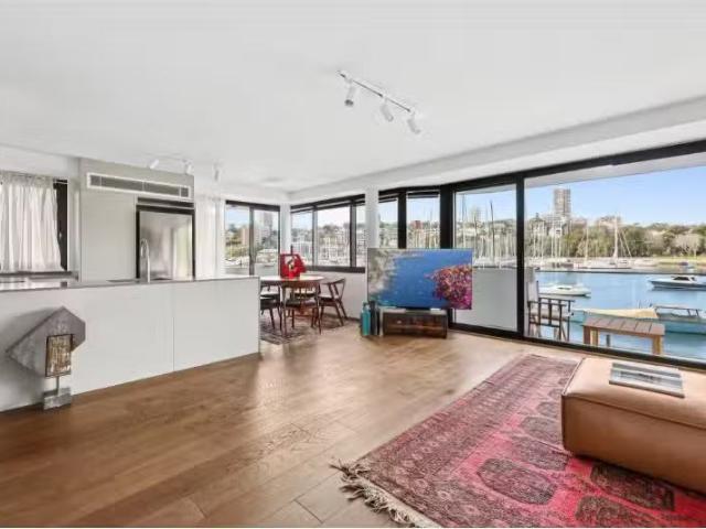 Apartment for rent in Elizabeth Bay, Sydney