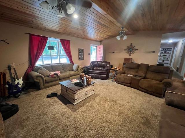 House for sale in Pineveiw, Ore City