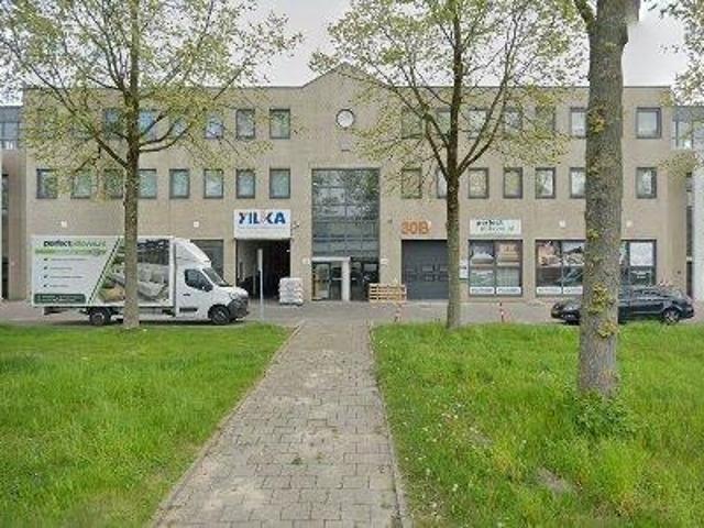 Bedrijfspand te huur in Nieuw-West, Amsterdam