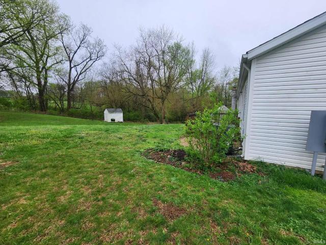 House for sale in Petersburg, Indiana