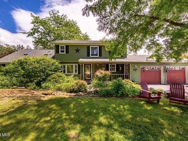 House for sale in Town of Poestenkill, Rensselaer County