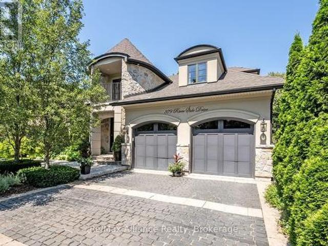House for sale in Oakville, Ontario