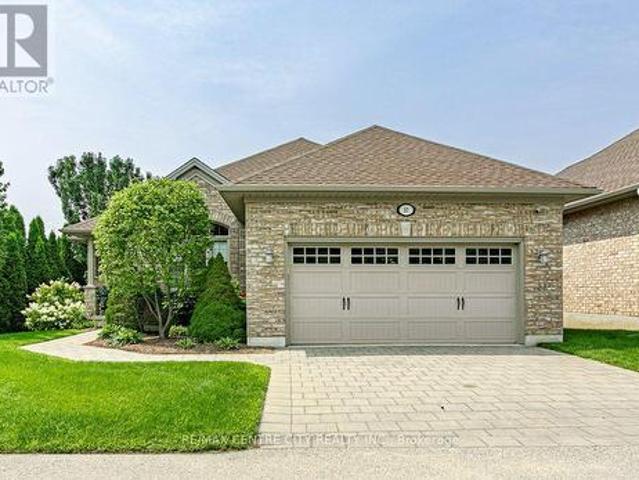 Condo for sale in St. Thomas, Ontario