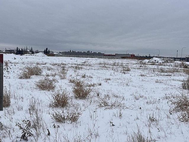 Land for sale in Spruce Grove, Alberta
