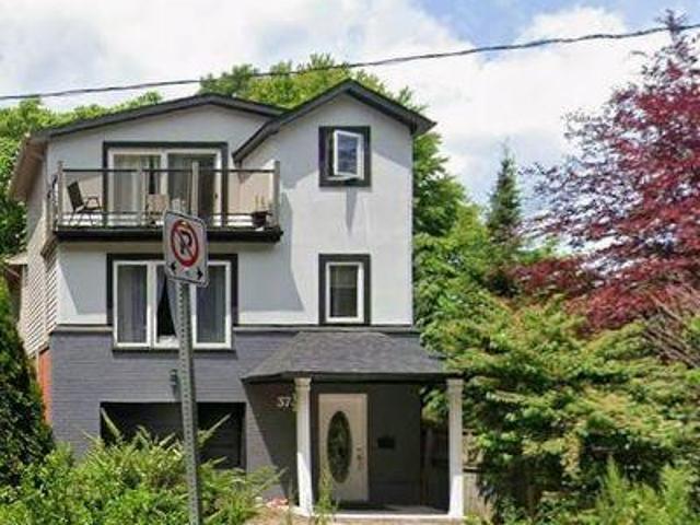 House for sale in Niagara, Ontario