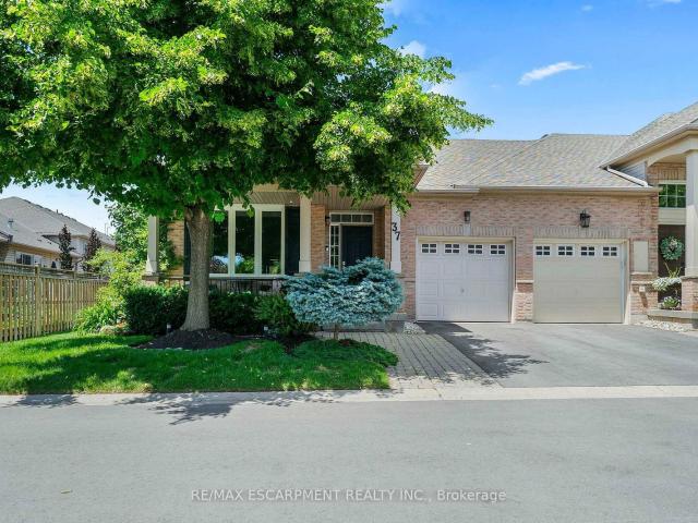 Townhouse for sale in Woburn, Ontario
