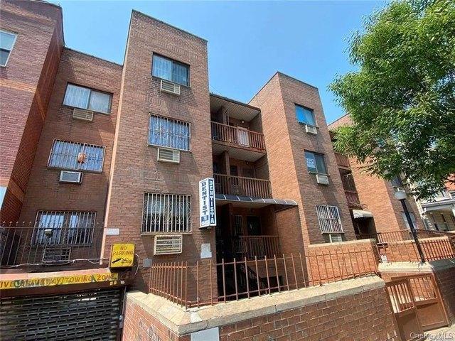 Condo for sale in Queens, Arverne